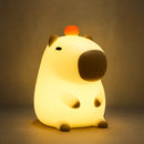 Luminária Portátil Capivara – LED Recarregável e Charmoso Design