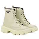 Coturno Feminino Tratorado GuGi Cano Médio Com Salto E Zíper 212-GG