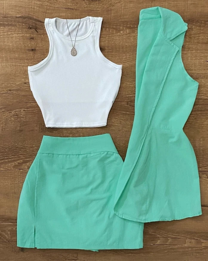 Conjunto Feminino 3 Peças – Regata + Colete + Mini Saia