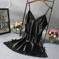 Camisola Feminina em Cetim com Renda
